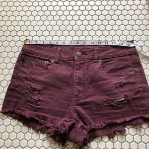 Maroon distressed high waisted jean shorts